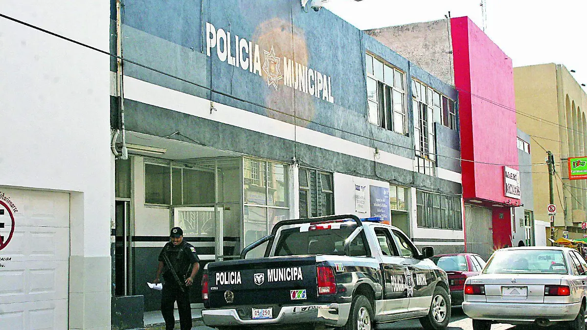 fachada policia (archivo)